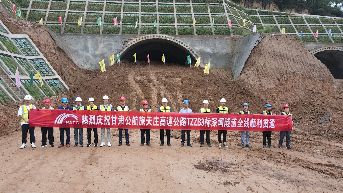 照片.jpg 照片.jpg